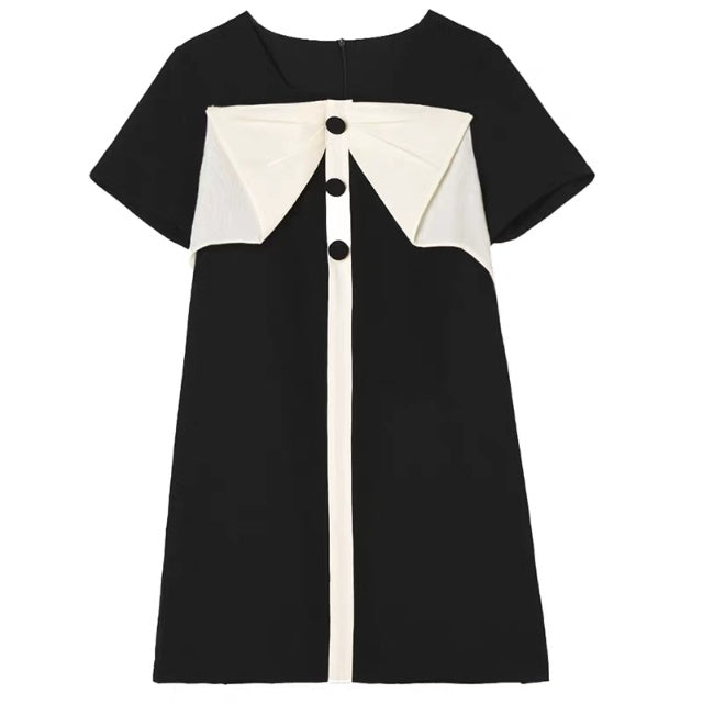 Black & White Bow Collar Shift Dress